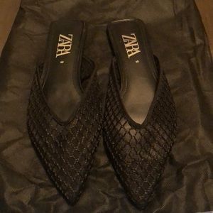 Mesh Zara Slides